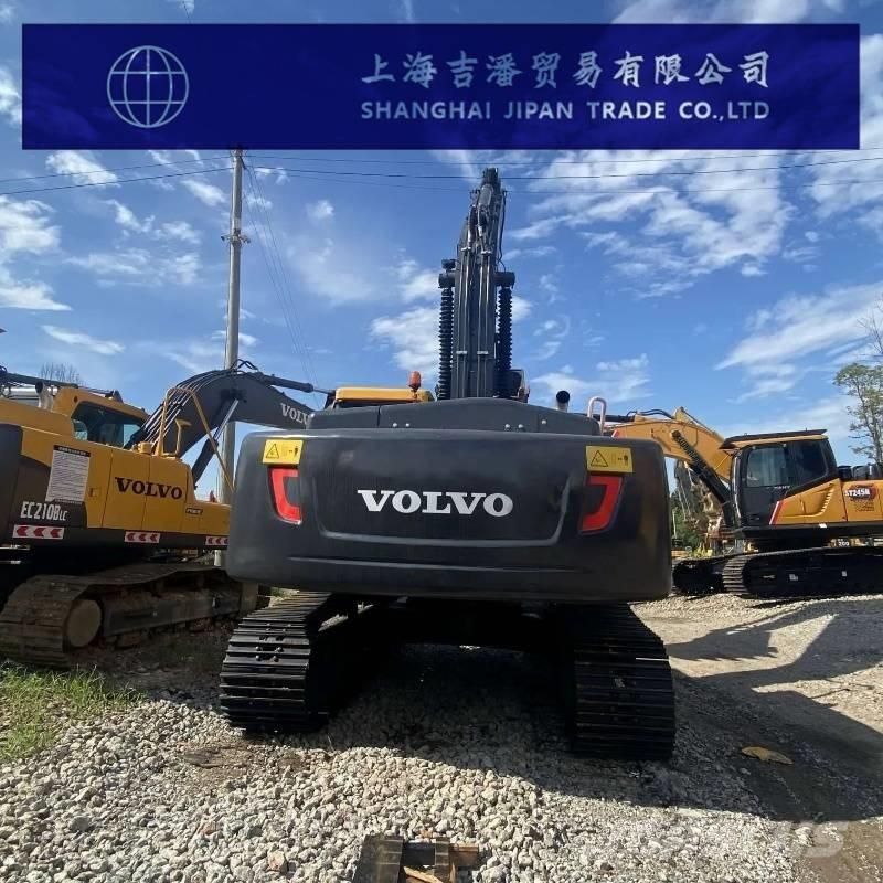 Volvo EC 240 Bagri goseničarji