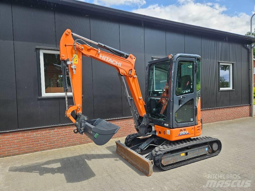Hitachi ZX 26 Mini bagri <7t