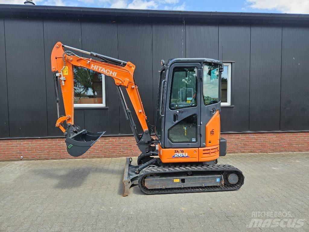 Hitachi ZX 26 Mini bagri <7t