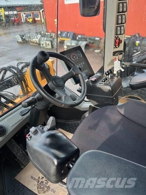 Ljungby L15 Kolesni nakladalci