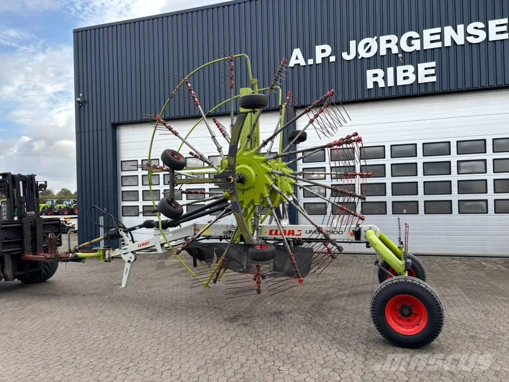 CLAAS Liner 2900 Obračalniki in zgrabljalniki