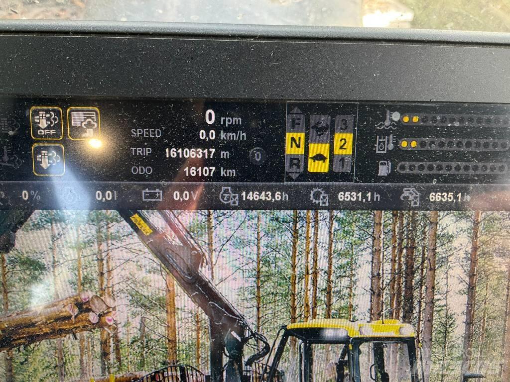 Ponsse BUFFALO AF 8W Forwarderji