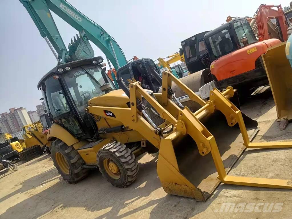 CAT 430F Rovokopači