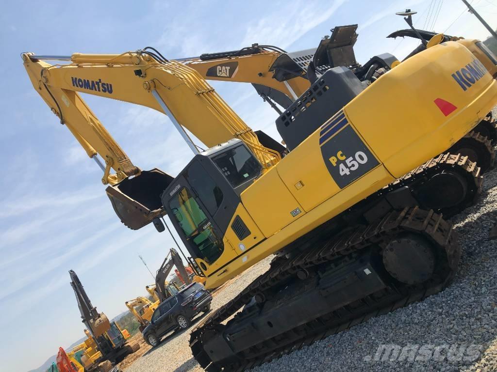 Komatsu 450 Bagri goseničarji
