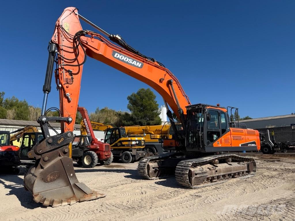 Doosan DX 380 LC Bagri goseničarji