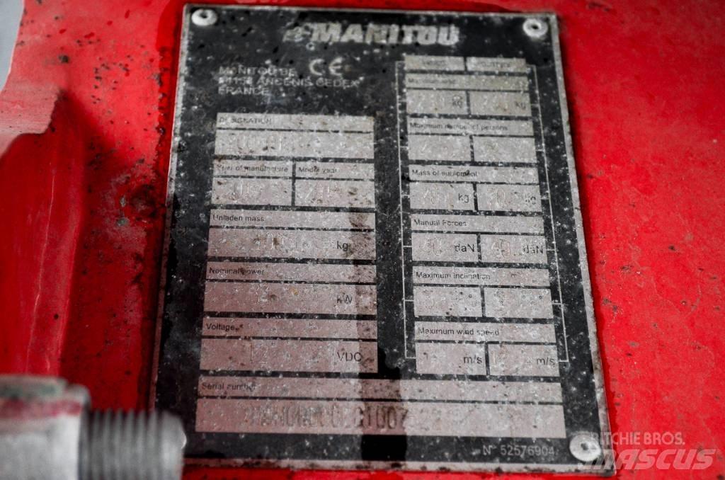 Manitou 200 ATJ RC Zglobne dvižne ploščadi