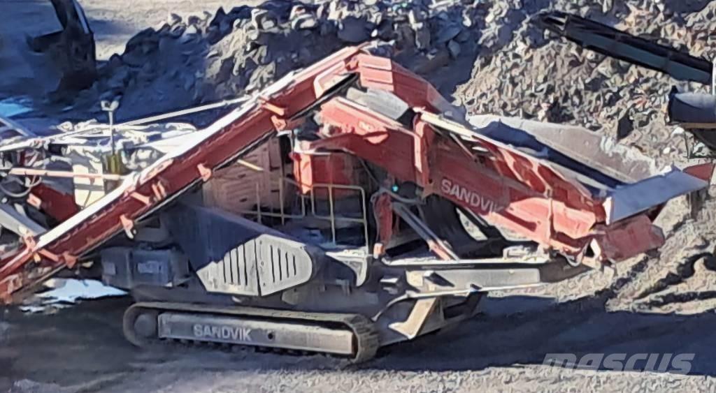 Sandvik QH 332 DDHS Mobilni drobilniki