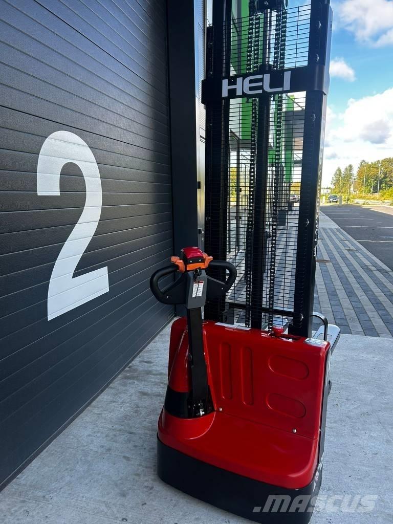 Heli CDD 12 Ročni električni viličar