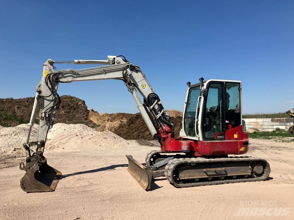 Takeuchi TB 280 FR Midi bagri 7t – 12t