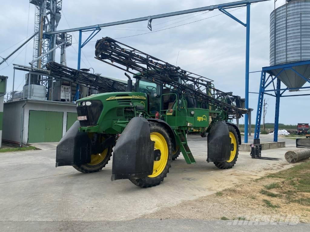 John Deere 4720 Samohodne škropilnice