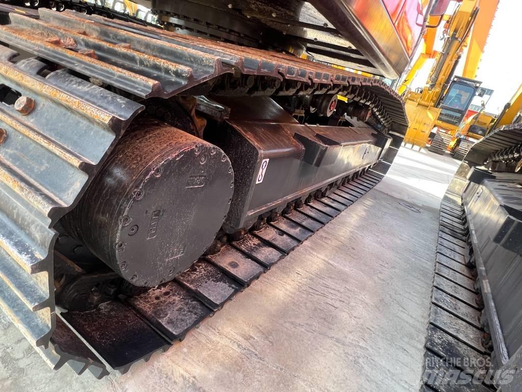 Doosan DX 225 Bagri goseničarji
