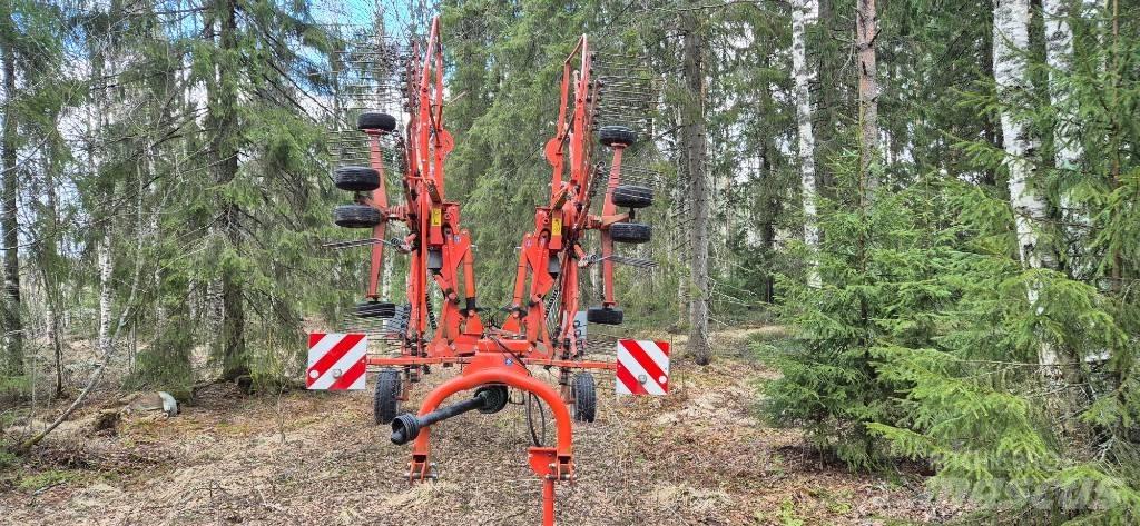 Kuhn GA 8121 Zgrabljalniki