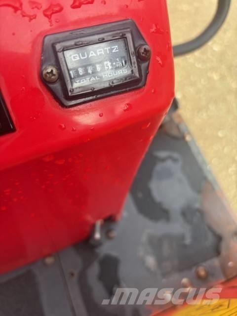 Bobcat E 10 Mini bagri <7t