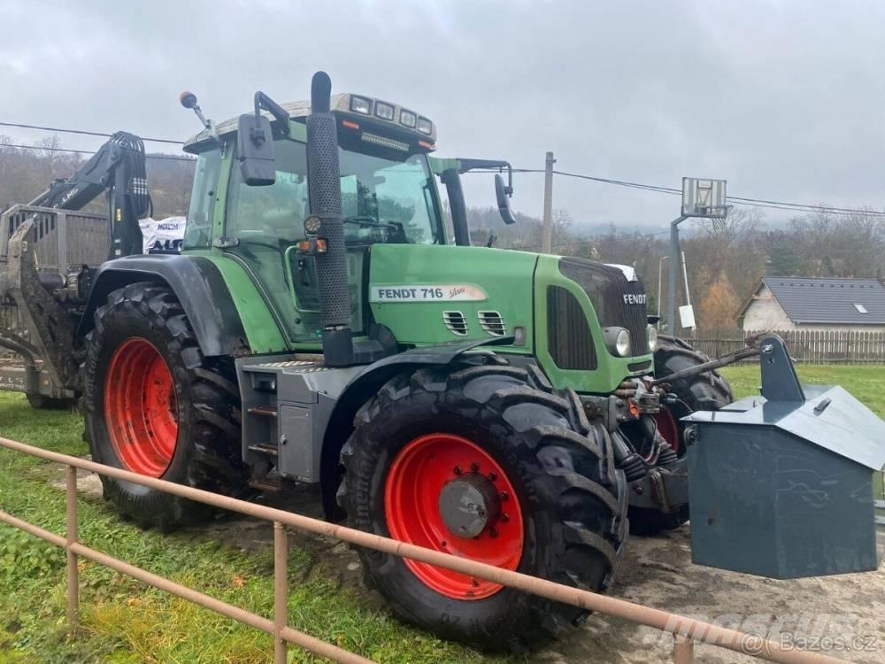 Fendt 716 Traktorji