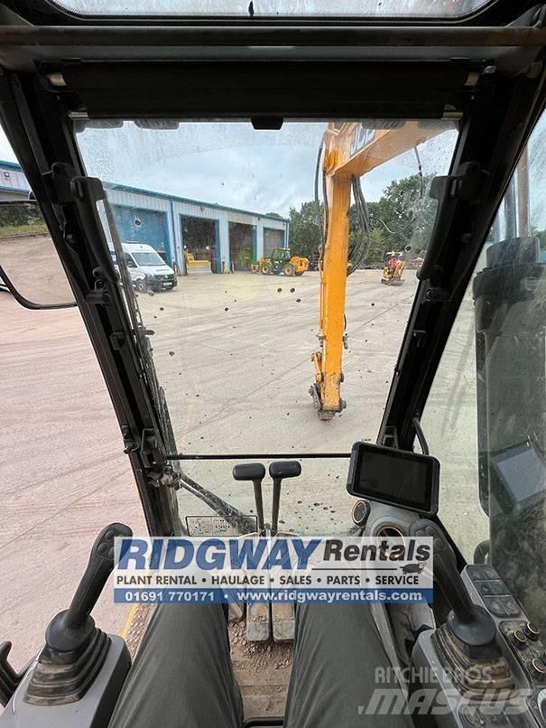 JCB 131 X L Bagri goseničarji