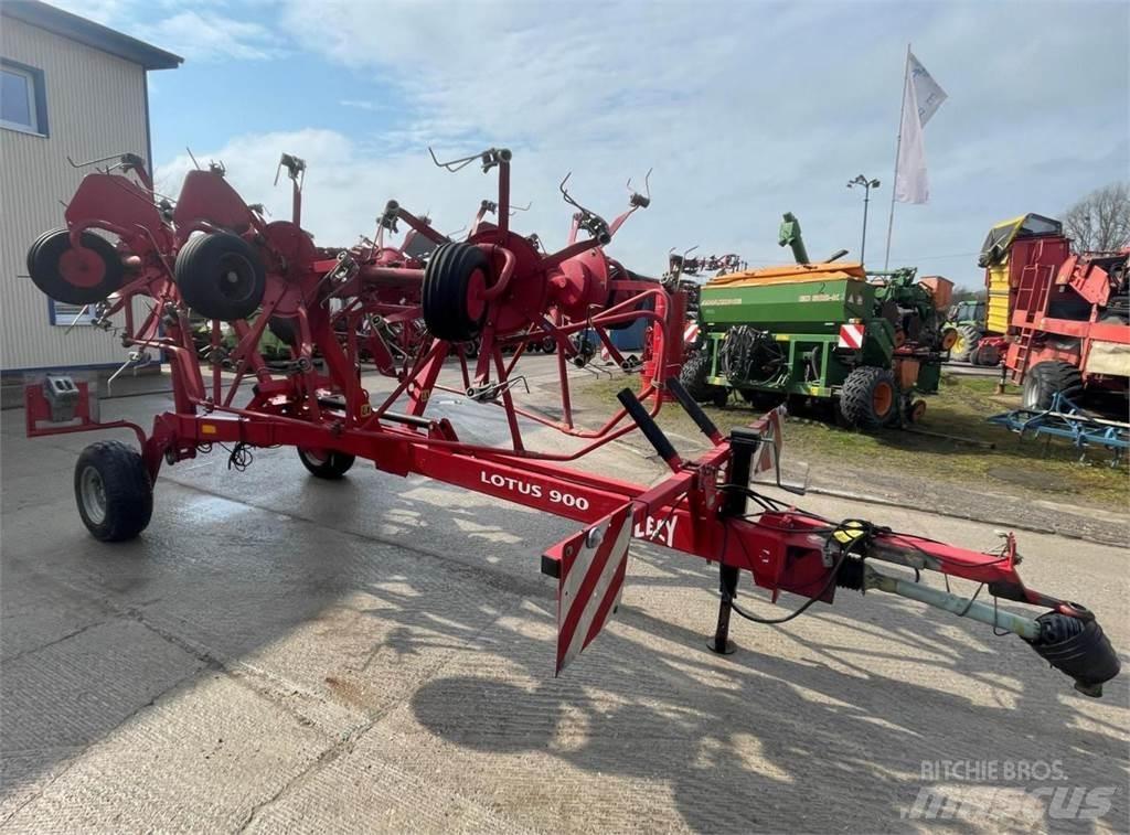 Lely Lotus 900P Obračalniki in zgrabljalniki