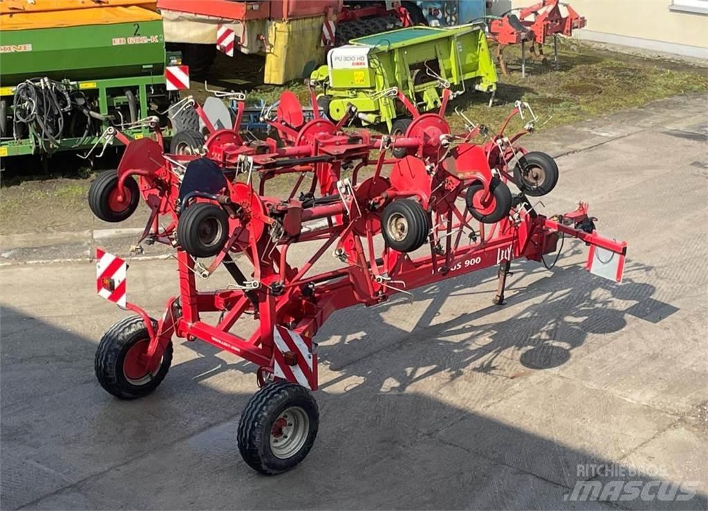 Lely Lotus 900P Obračalniki in zgrabljalniki