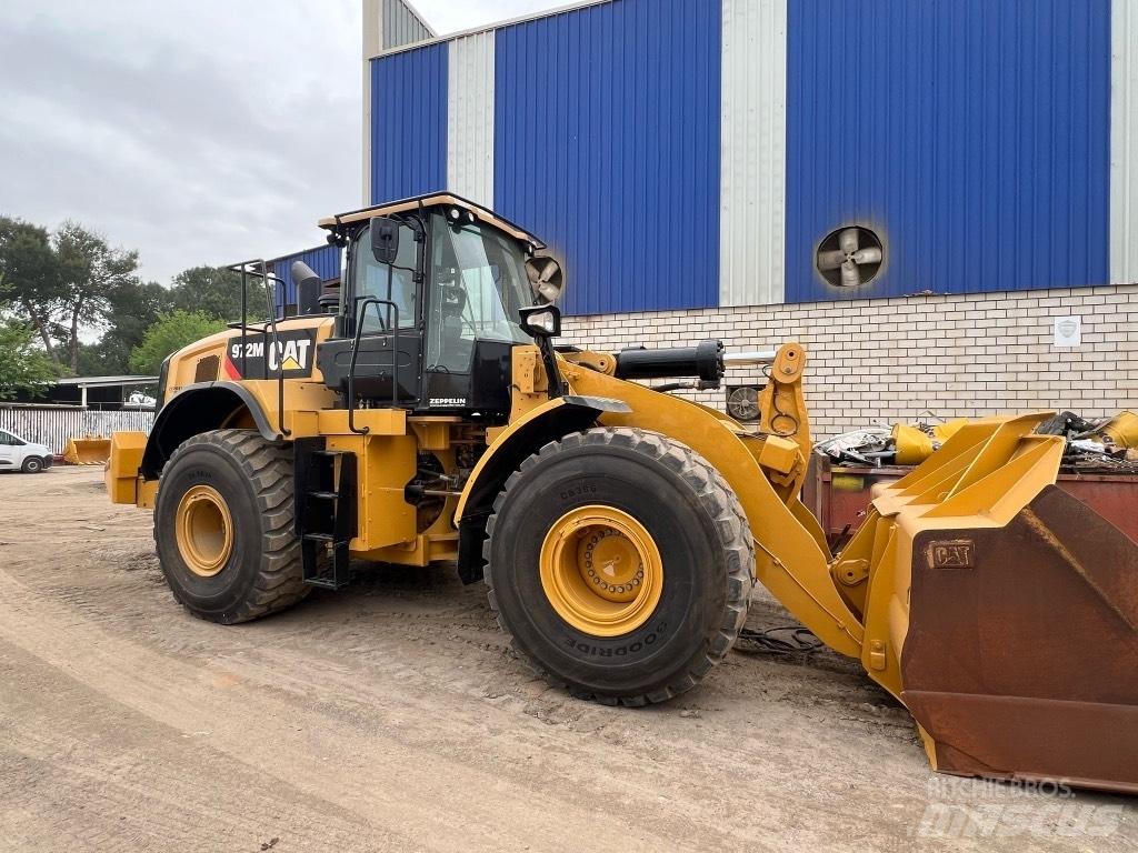 CAT 972 M Kolesni nakladalci