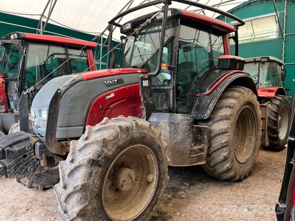 Valtra N 121 Gozdarski traktorji