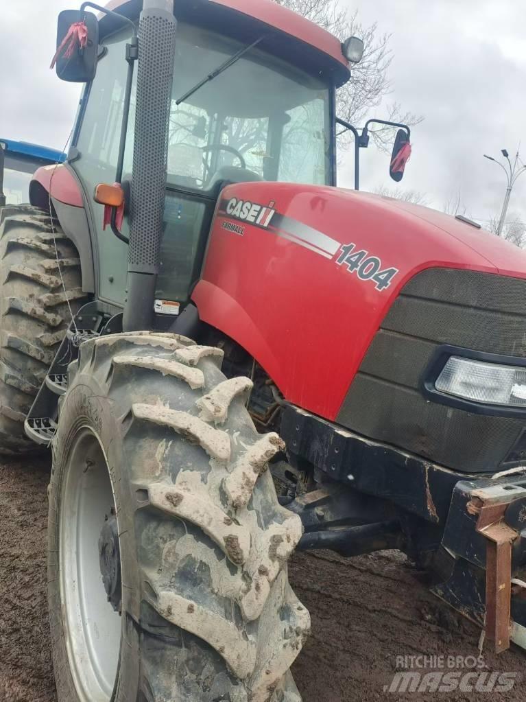 Case IH FARMALL 1404 Traktorji