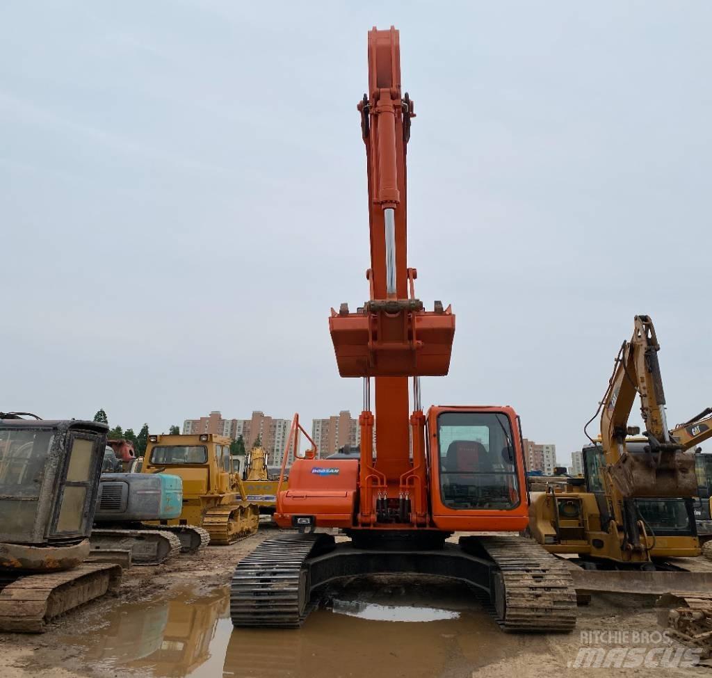 Doosan dh220lc-7 Bagri goseničarji