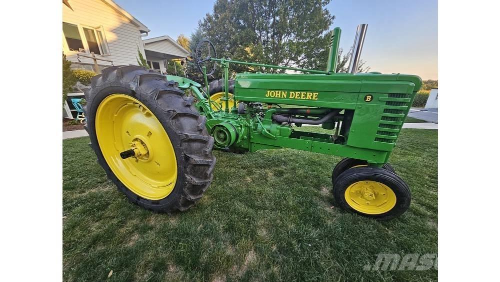John Deere B Bagri