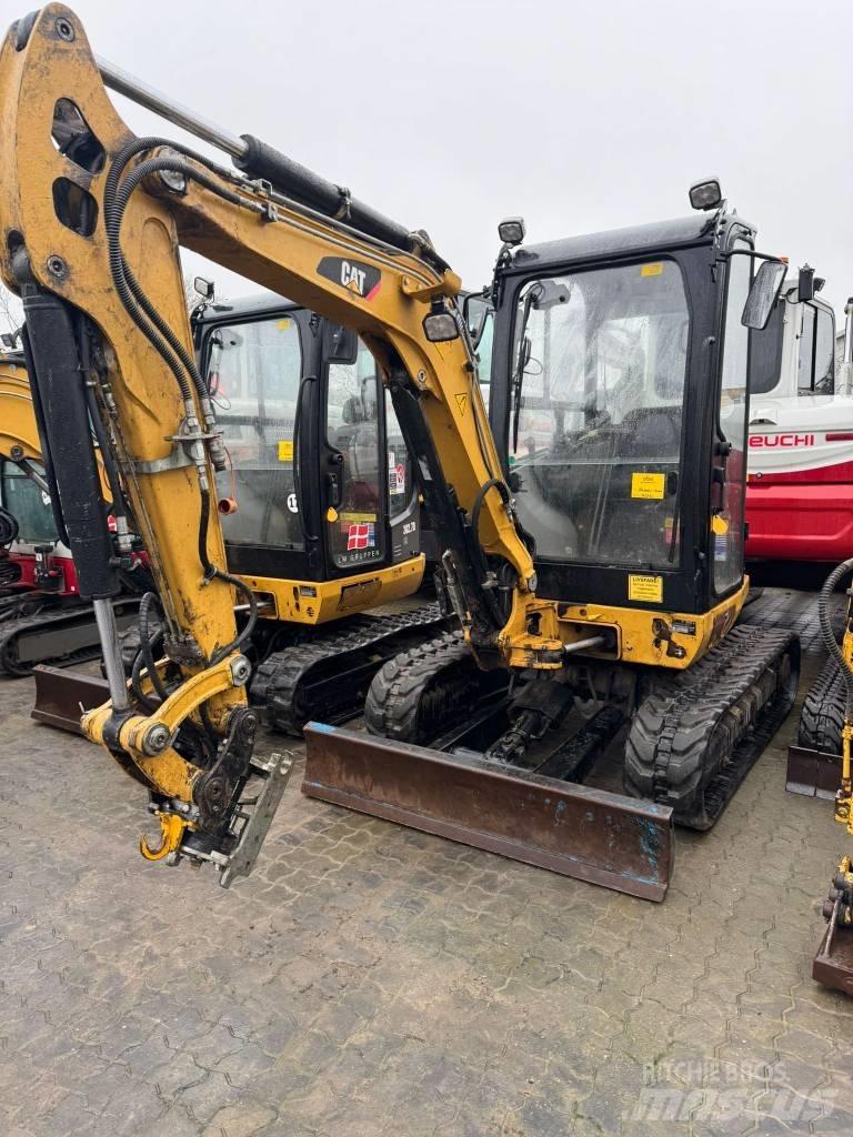 CAT 302.7 D Mini bagri <7t