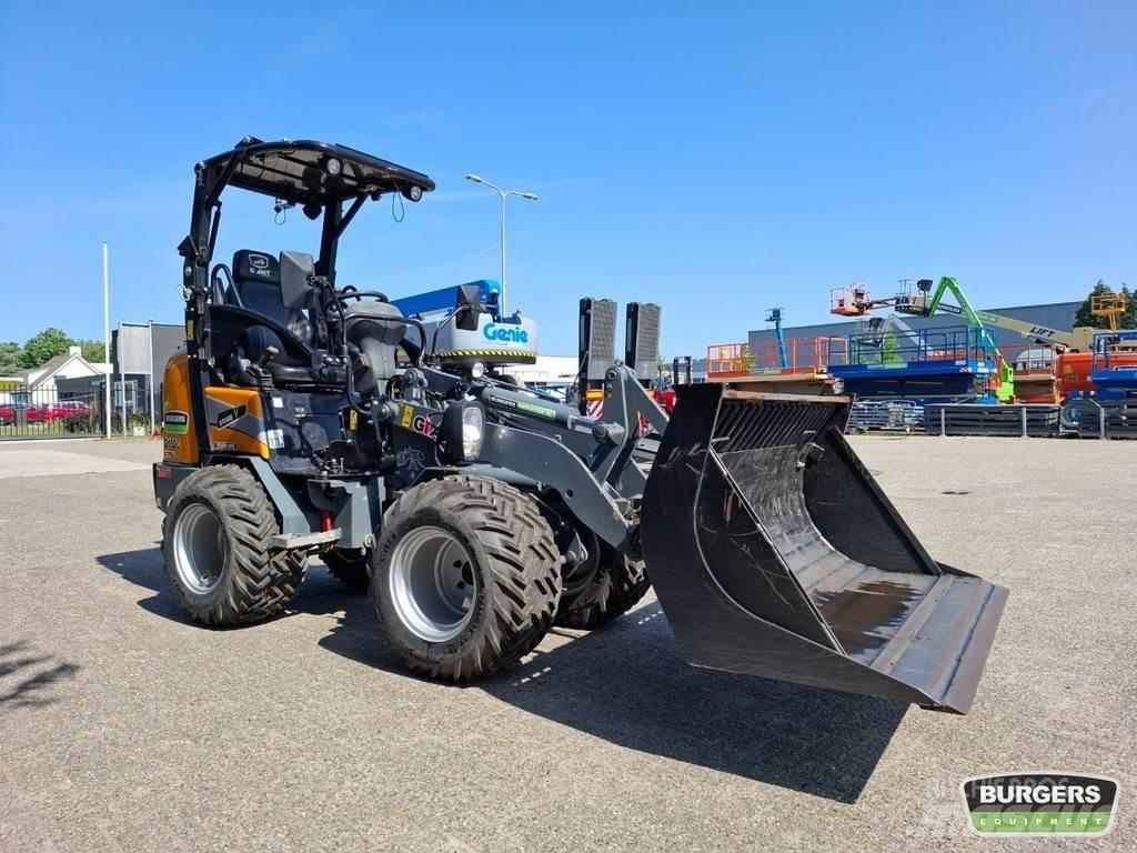 GiANT G1500 X-TRA Mini nakladalci