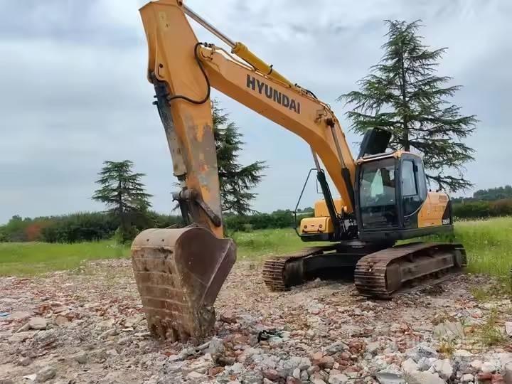 Hyundai 225LVS Bagri goseničarji