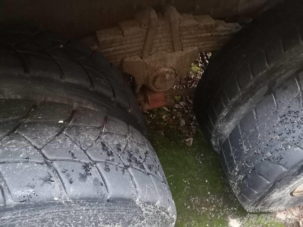 Iveco 260EH 6x6 Kiper tovornjaki