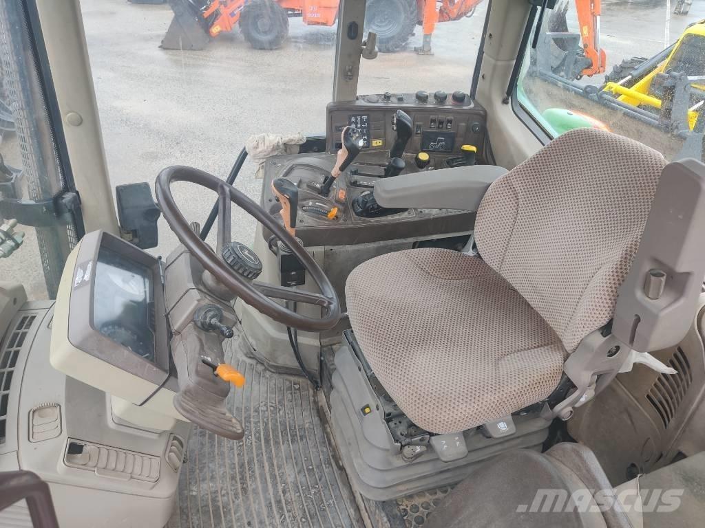 John Deere 6220 Traktorji