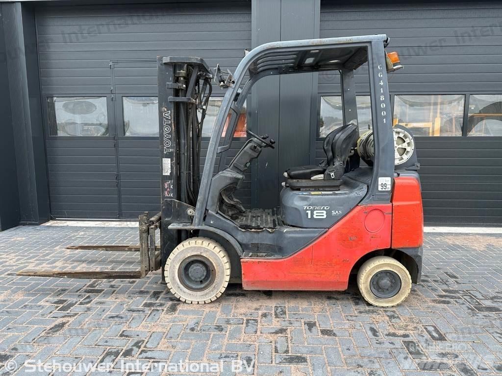 Toyota 02-8FGF18 Plinski viličarji