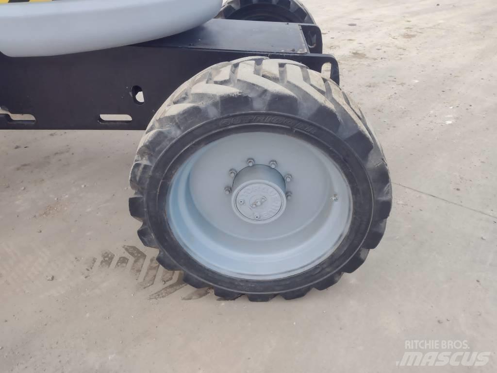 Genie Z 45/25 RT Zglobne dvižne ploščadi