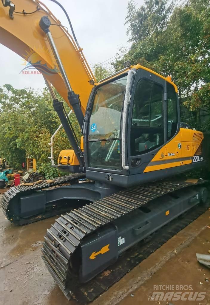 Hyundai R220LC-9S Bagri na kolesih