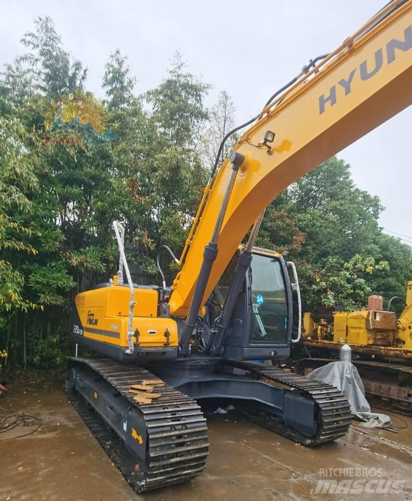 Hyundai R220LC-9S Bagri na kolesih