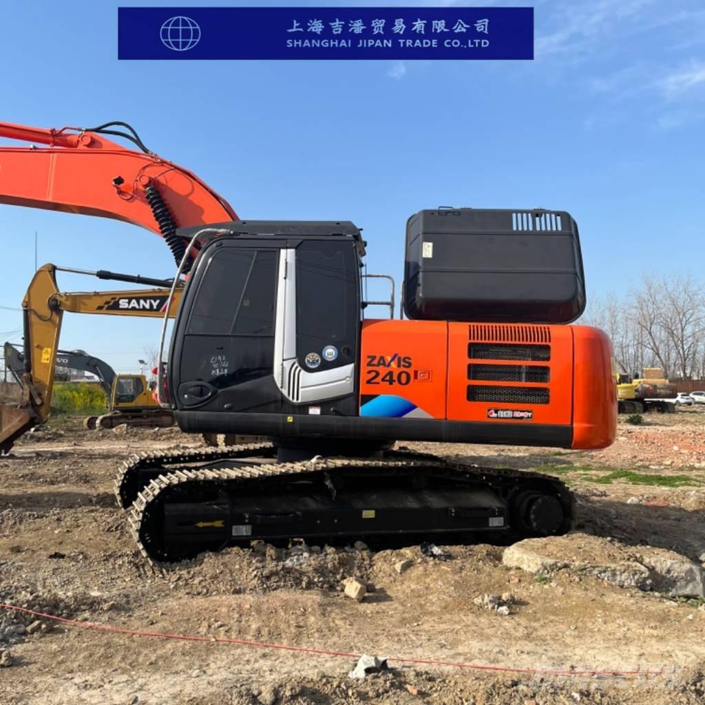 Hitachi ZX 240 Bagri goseničarji