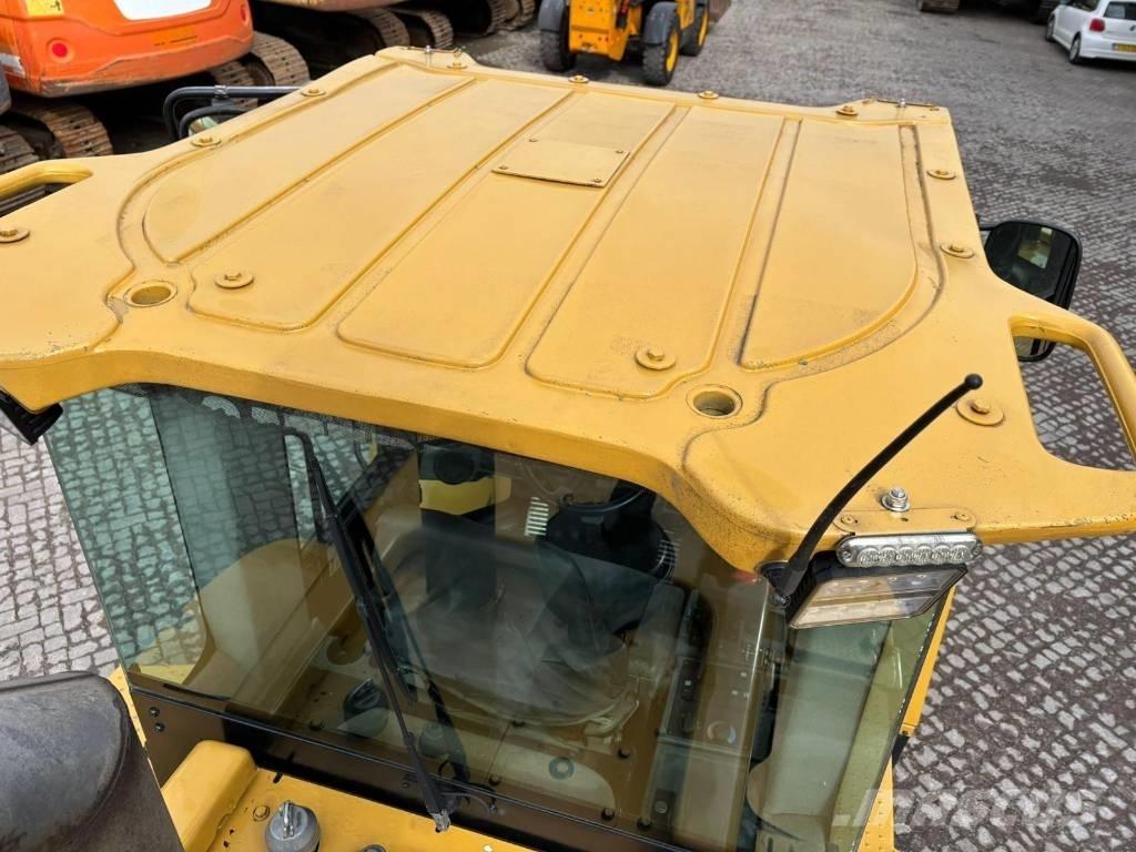 CAT 938 G Kolesni nakladalci
