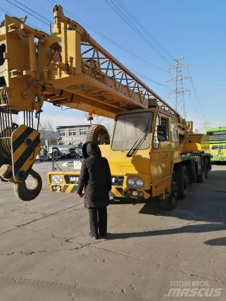 Tadano TL 300 E Avtodvigala