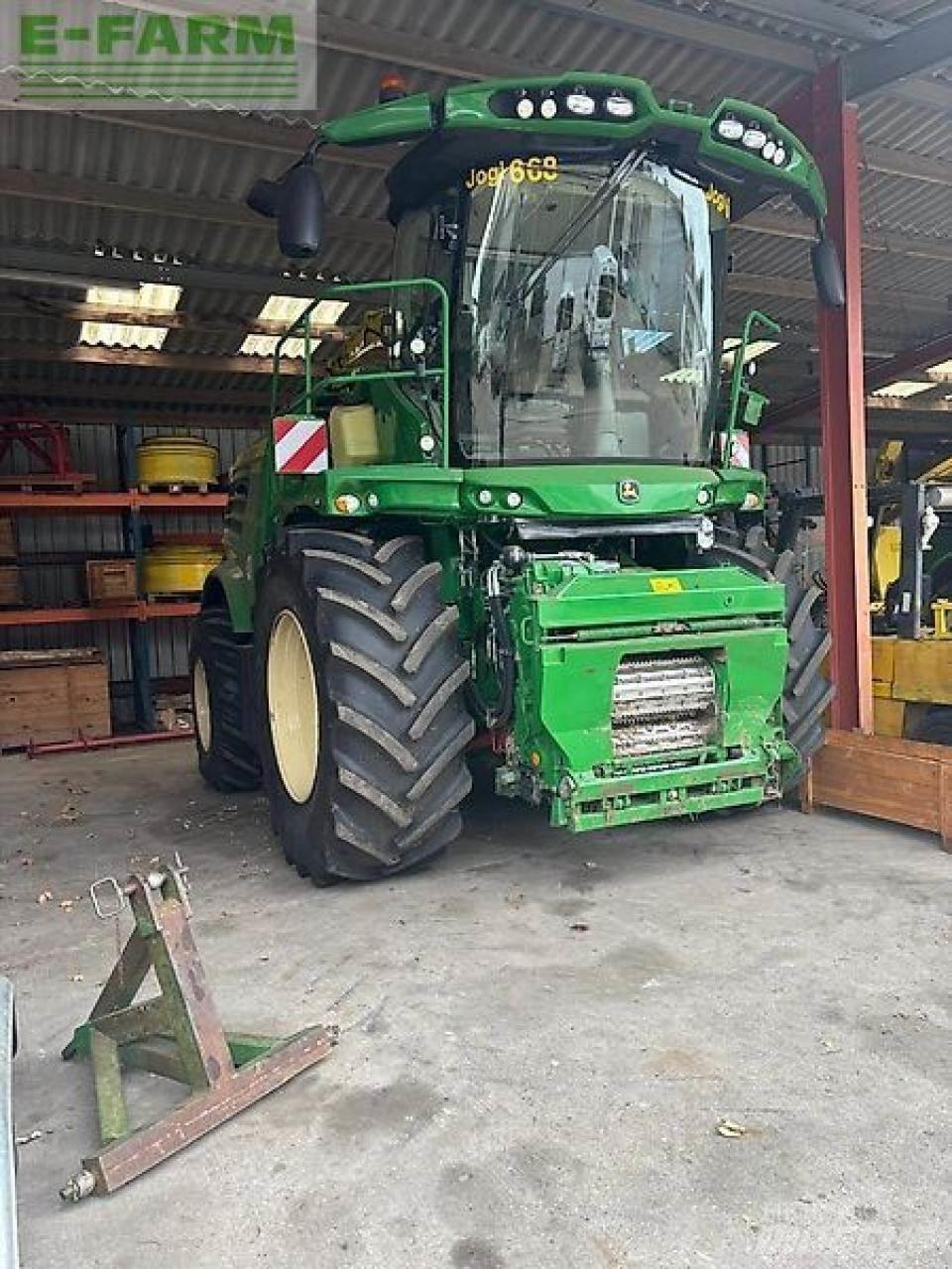 John Deere 8600 Stroji za krmo na lastni pogon