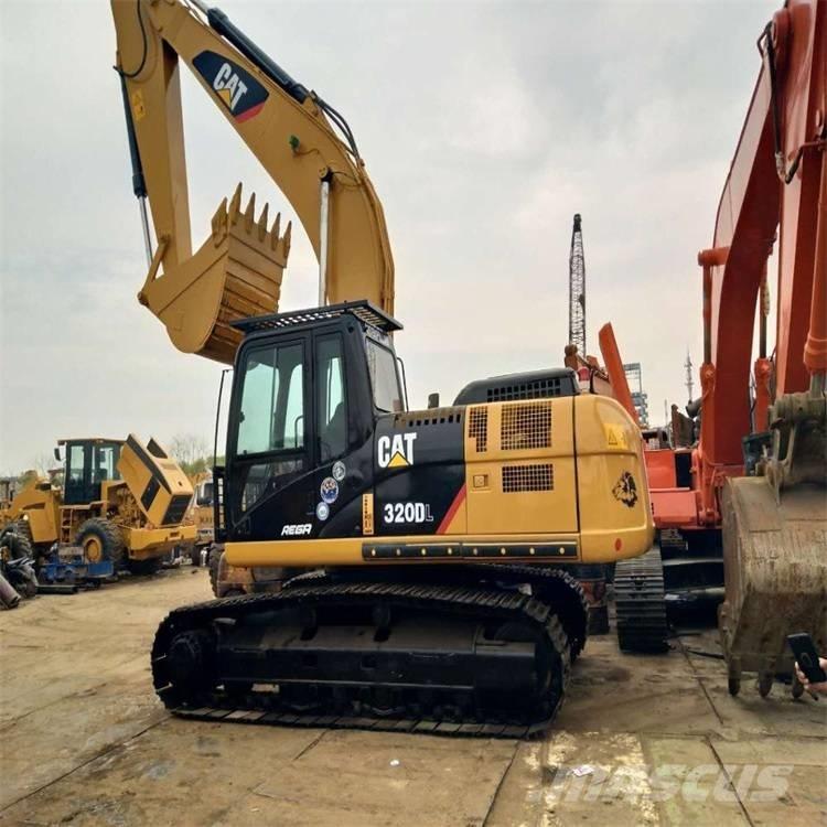 CAT 325 D L Bagri goseničarji