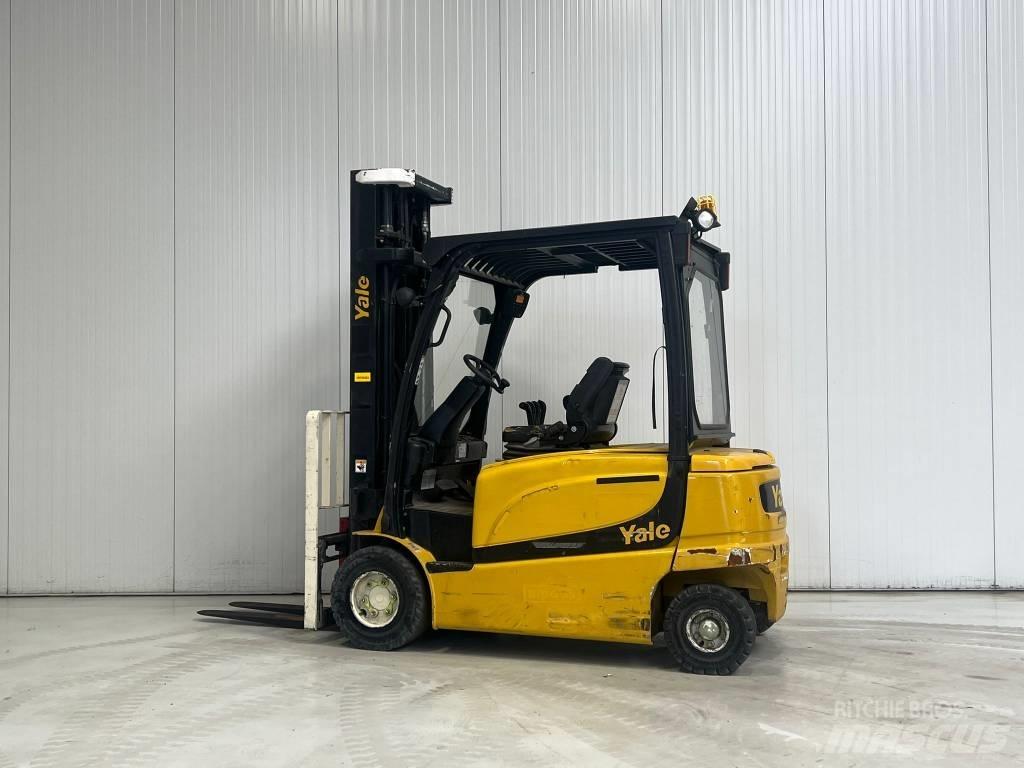 Yale ERP30VL Električni viličarji
