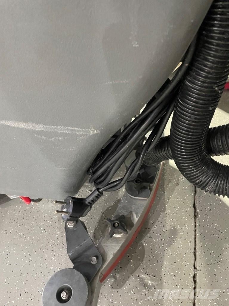 Tennant T 3 Cestni pometači