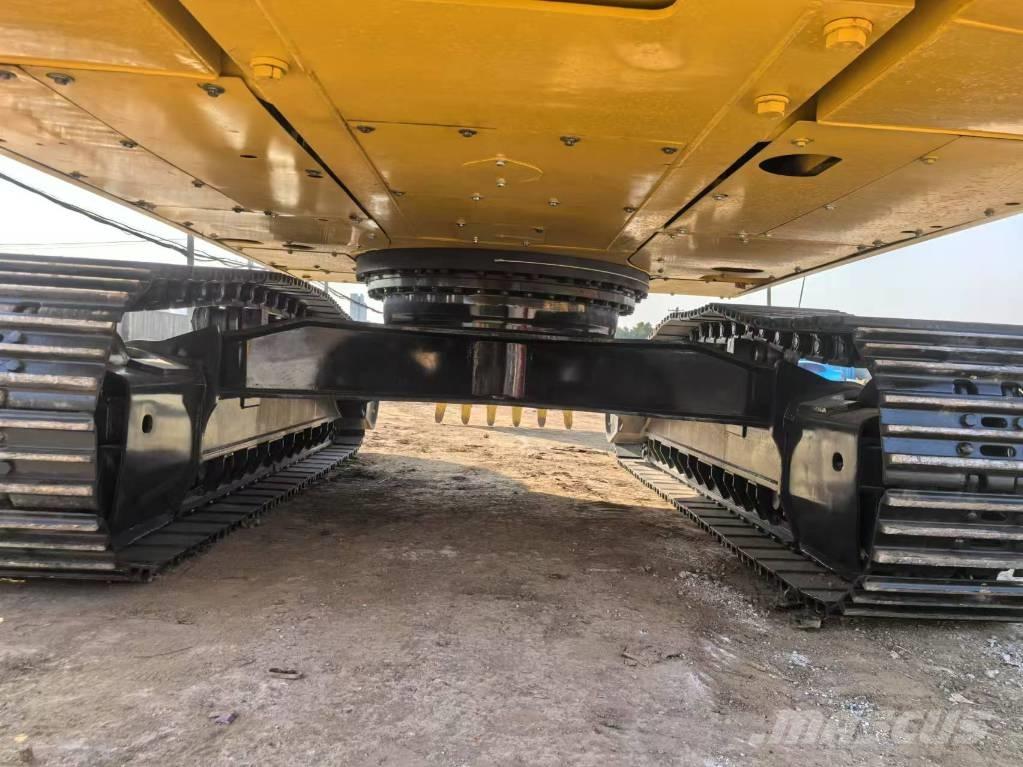 Komatsu PC 300-8 Bagri goseničarji