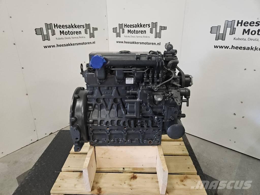 Kubota V2403 Motorji