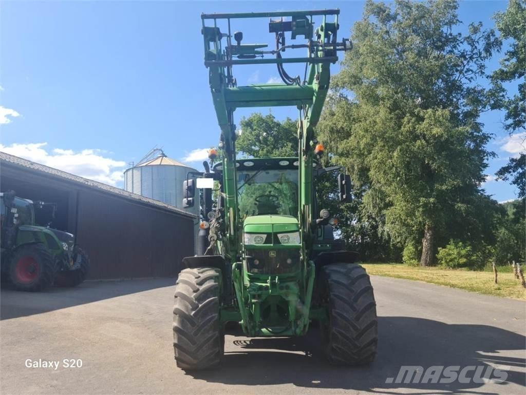 John Deere 6130R Traktorji