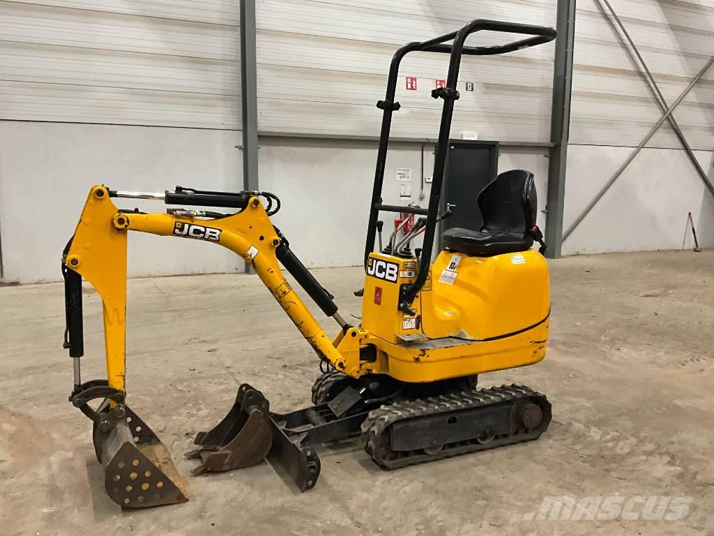 JCB 8008 Mini bagri <7t