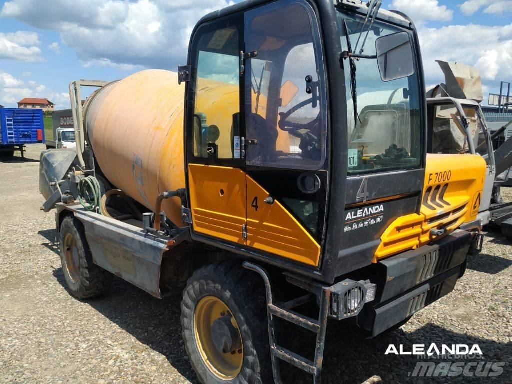 Dieci F7000 Mešalec betona / malte