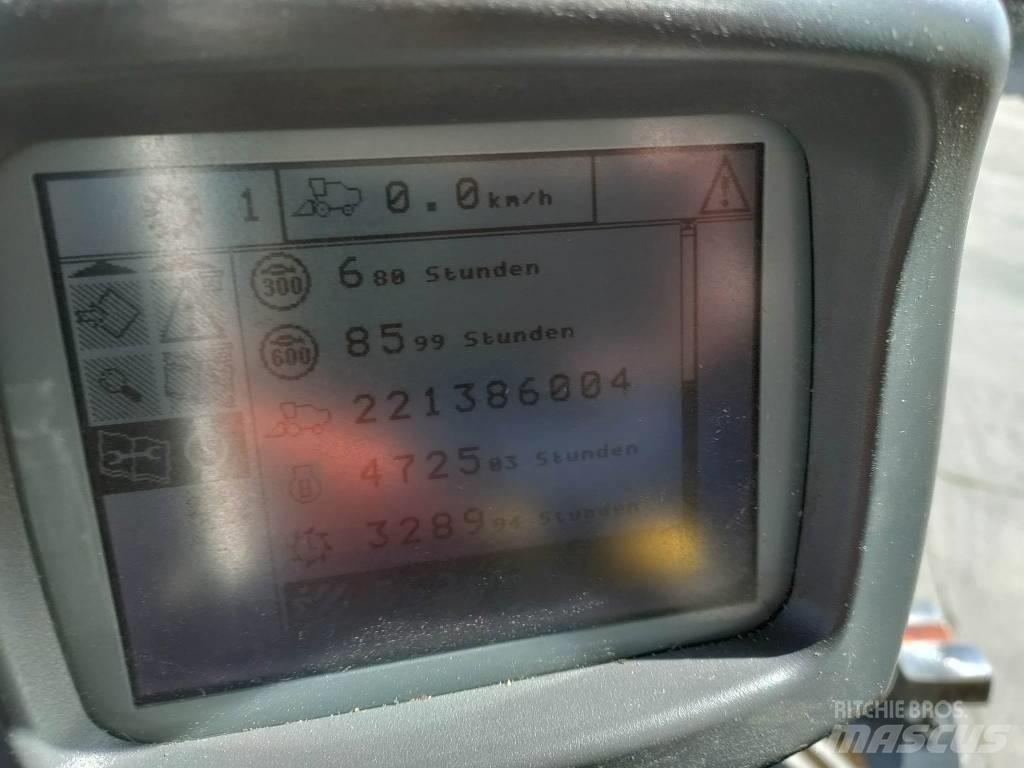 New Holland CX 760 Kombajni