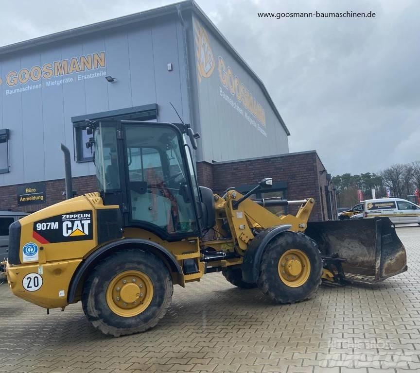 CAT 907 M Kolesni nakladalci