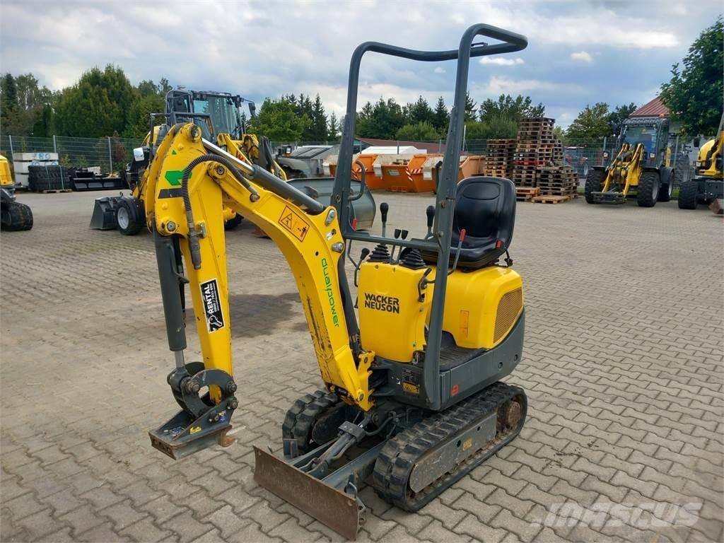 Wacker Neuson 803 Bagri goseničarji